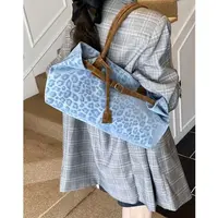 单肩耐磨豹纹锁扣软面磁扣腋下包防盗日韩法式方形牛仔蓝色时尚