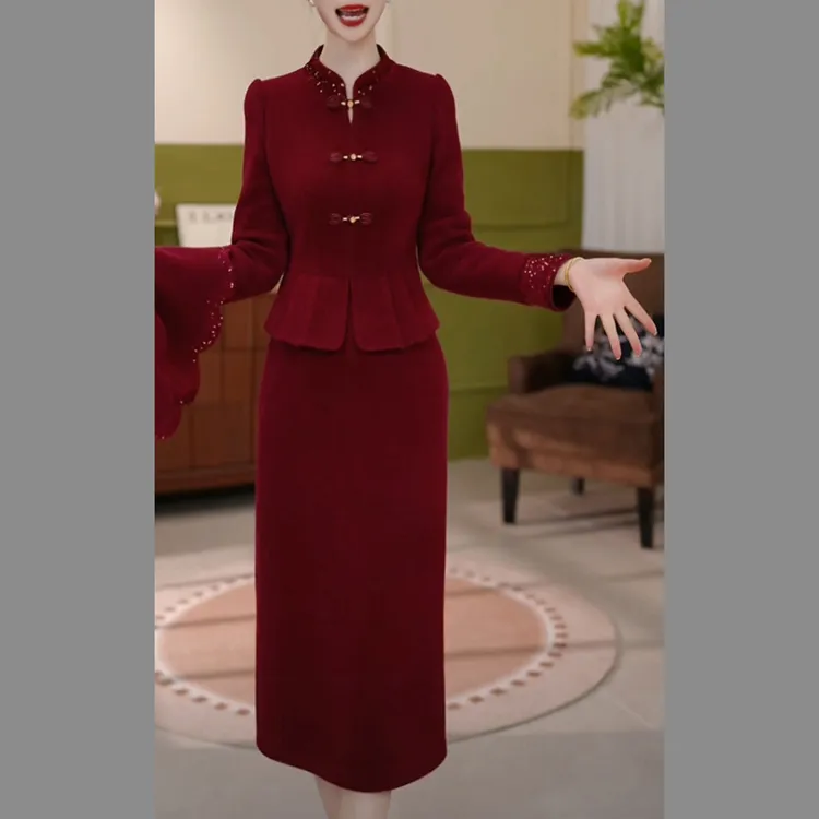 贵妃绒红色中式婚宴礼服2025冬季新款加厚长袖打底假两件连衣裙子