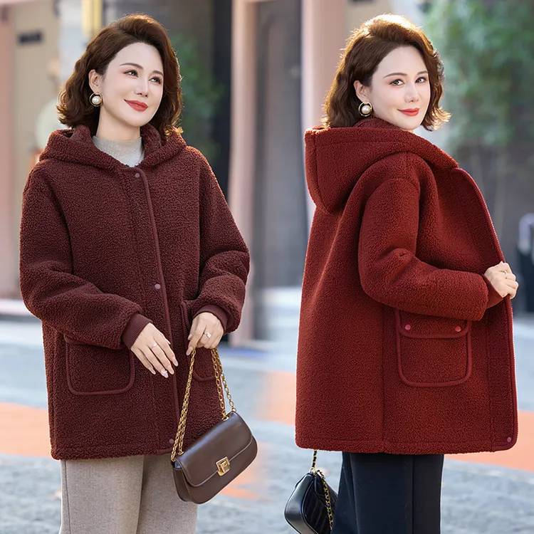 中老年女装连帽加绒加厚外套妈妈装冬季颗粒绒保暖大码老人衣服