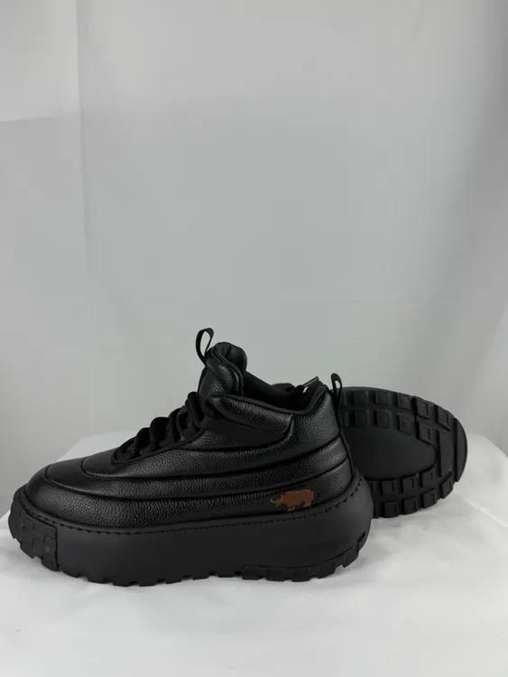 拉雅克品牌高原牦牛皮产品