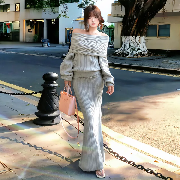 2025秋冬灰色一字肩毛衣女宽松显瘦慵懒风针织鱼尾半身裙两件套装