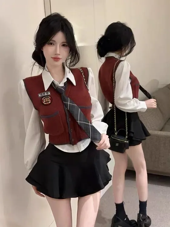 春秋新款学院风jk制服套装女韩版甜美刺绣马甲衬衫半身裙三件套女