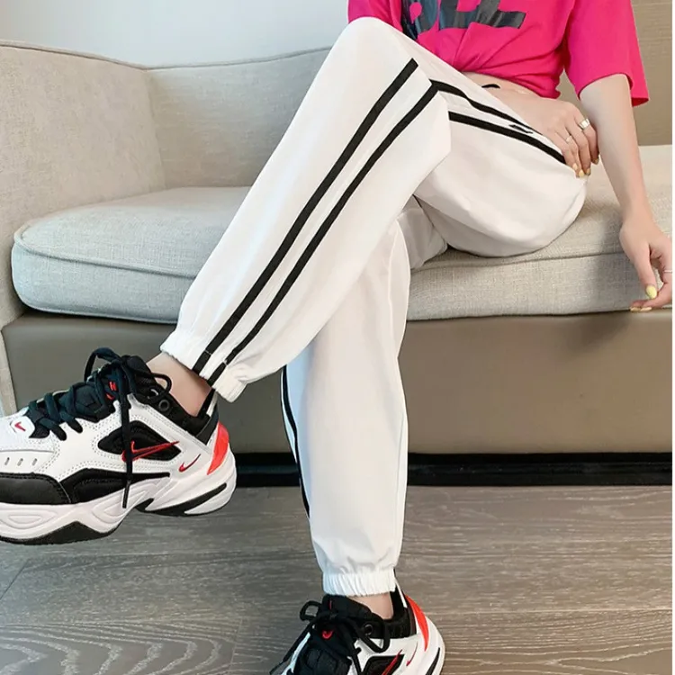 大码冰丝速干裤子女夏季运动家居裤薄款条纹宽松九分休闲束脚裤