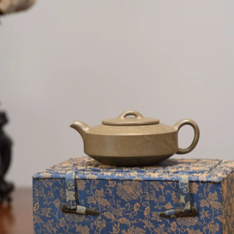 汉君·全手工         /容量230cc/原矿青段