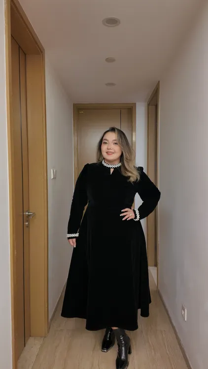 高定款水滴领金丝绒钉珠大码连衣裙LYSR-01