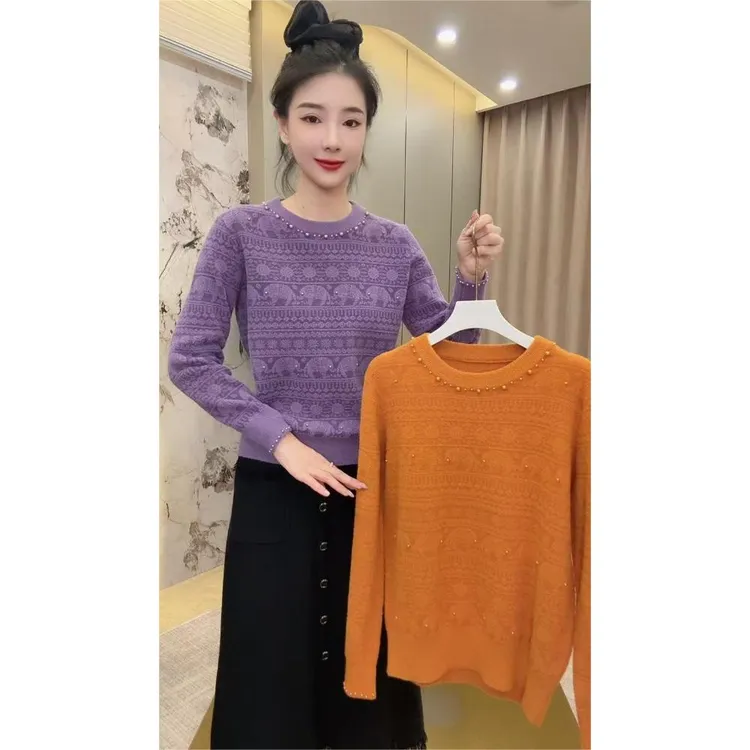  冬季新款压花花纹套头针织衫女士毛衣