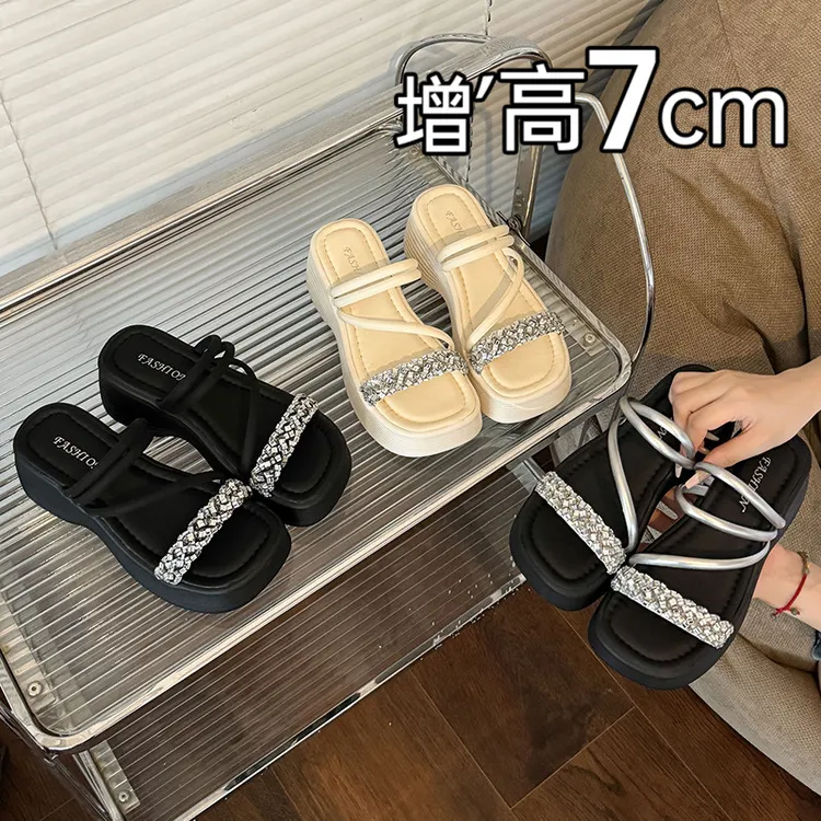 网红小个子7cm百搭沙滩凉鞋女2025夏小众松糕厚底两穿增高一字拖
