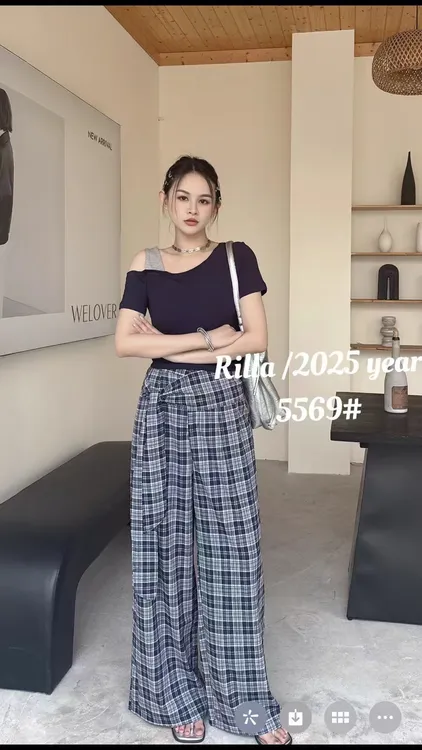 女生纯欲风假两件露肩短袖套装显瘦辣妹上衣