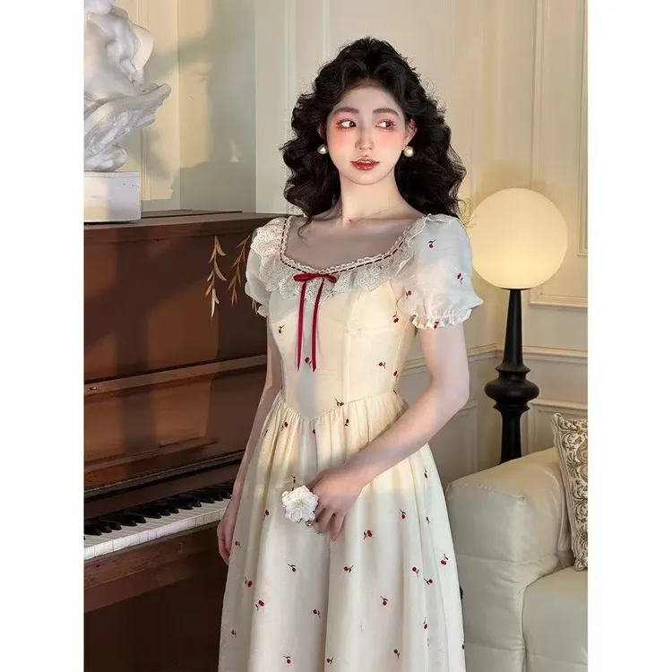 法式宫廷风复古小众连衣裙花边领女夏季