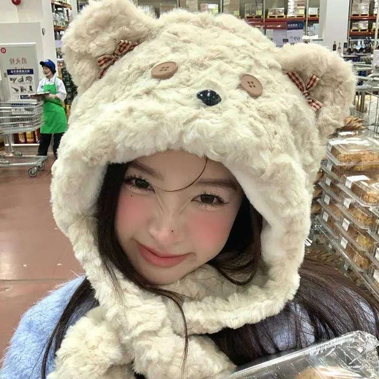 新款可爱卡通熊毛绒帽子冬围巾帽子连体加厚防风保暖围巾雷锋帽pp