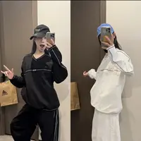 林苡然【清仓！NO退NO换】复古运动感V领长袖上衣