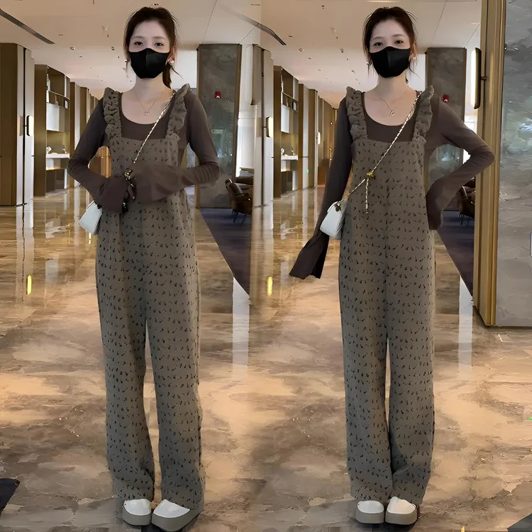 时尚套装女2025秋季新款设计感长袖打底衫花边碎花背带裤两件套潮