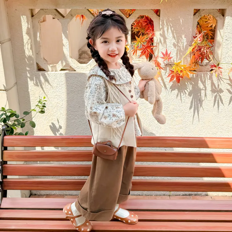 女童春装套装2025新款儿童马甲时髦洋气三件套宝宝春秋款韩范衣服