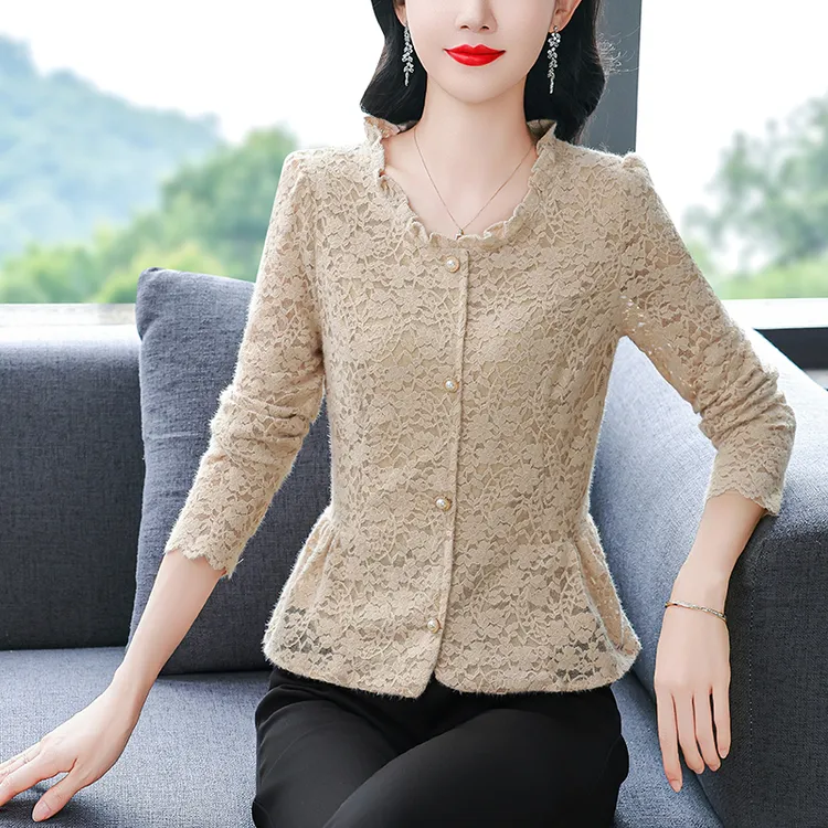 法式气质圆领蕾丝衬衫女秋季新款修身显瘦甜美减龄洋气上衣