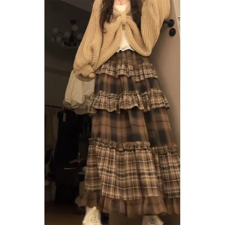 韩系秋冬时尚洋气设计感小众休闲针织长袖上衣高腰格子半身裙套装