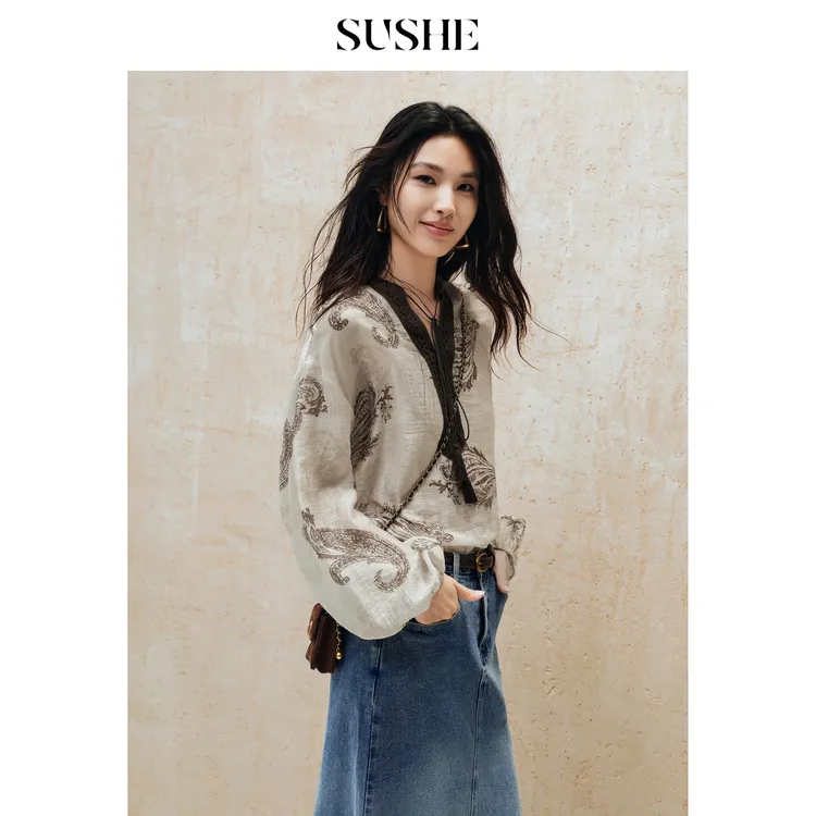束皙SUSHE 淮羽 波西米亚风 天丝亚麻印花苎麻拼接立领宽松上衣秋