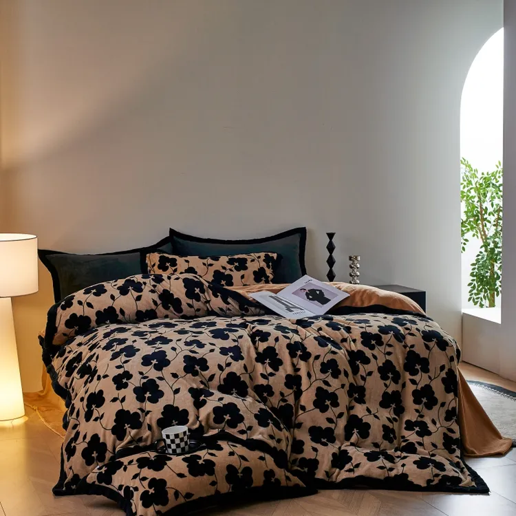 【四公子专属】达芬奇家纺 小香风宽边牛奶绒四件套-雨眠tz