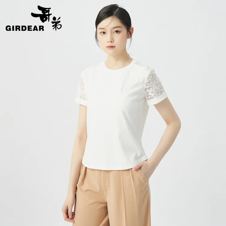 GIRDEAR哥弟白色蕾丝拼接圆领短袖1300946夏季洋气显瘦纯棉T恤