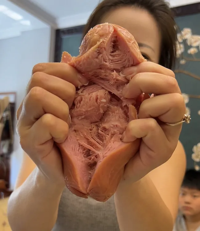 青岛老火腿 果木熏烤猪肉含量≥96% 现烤现发