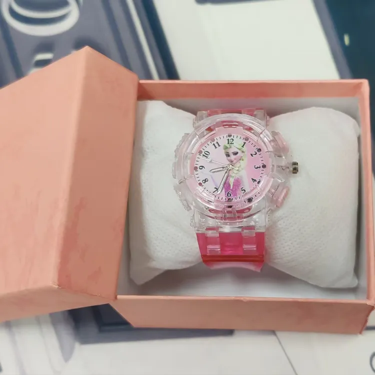 爱莎公主手表发光卡通幼儿园3-8岁女童冰雪奇缘礼盒套装礼物