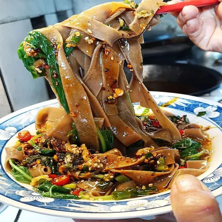 农家红薯面条河南特产杂粮面条挂面粗粮低脂饱腹爽滑劲道回忆味道