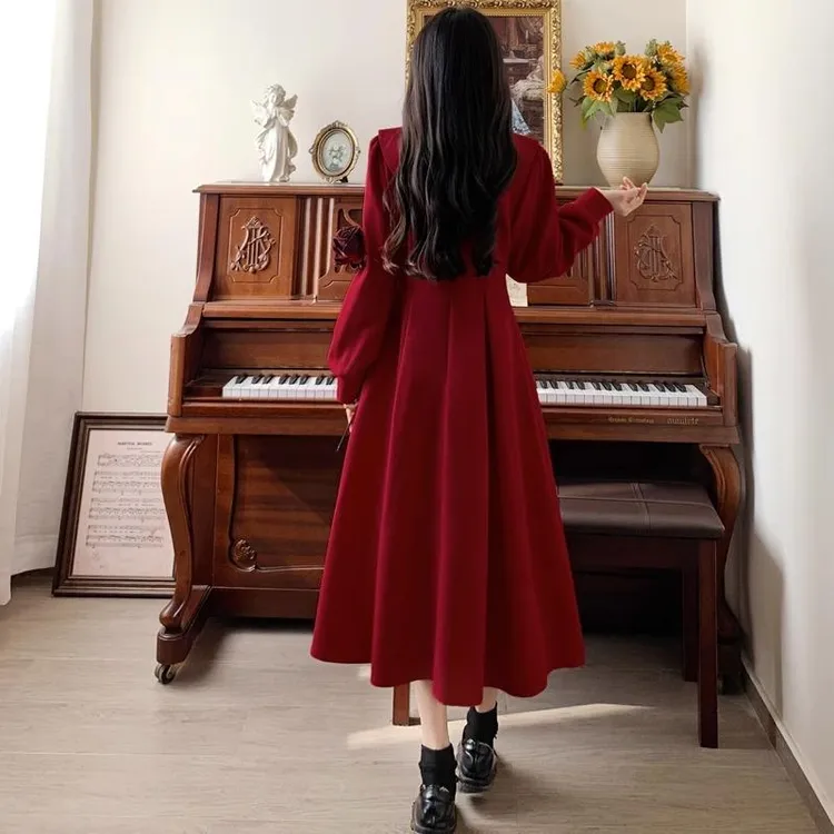 淳启秋冬微胖mm红色连衣裙法式娃娃领赫本风敬酒服订婚礼服长裙款