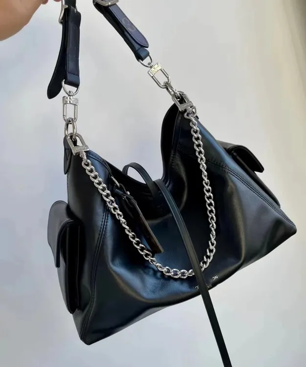 机车包女2025新款黑武士大容量真皮斜挎链条托特小众腋下包包3963