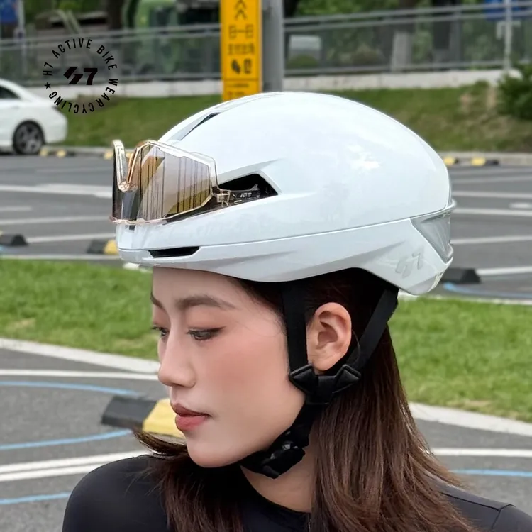 【25款新品-破风者】骑行头盔自行车安全头盔磁吸扣抗菌内衬