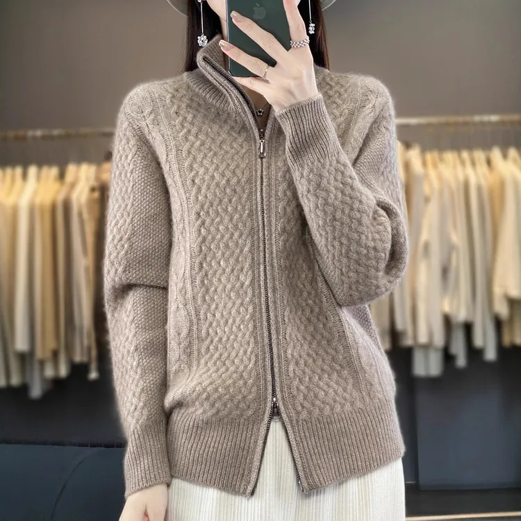 双拉链高领开衫女百搭软糯扭花毛衣加厚外套时尚设计感针织衫潮