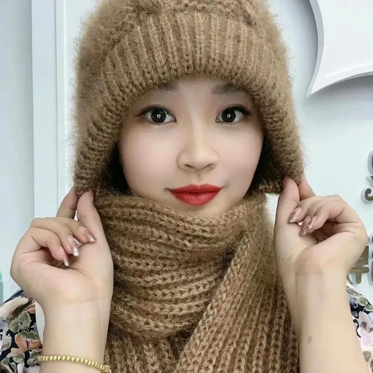 帽子围巾一体加厚保暖帽秋冬新款松鼠绒毛线 线编织女保暖网红帽