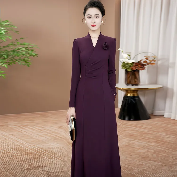 高贵气质收腰连衣裙2025秋季新款修身显瘦喜婆婆婚宴礼服长裙02