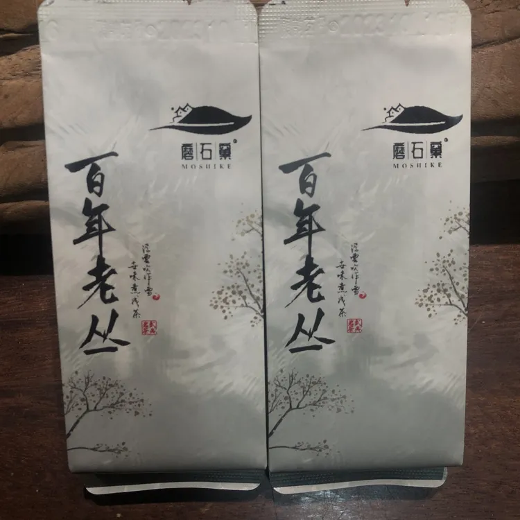 磨石窠：百年老枞水仙 木质香明显 青苔香味足  茶滋味饱满醇厚 