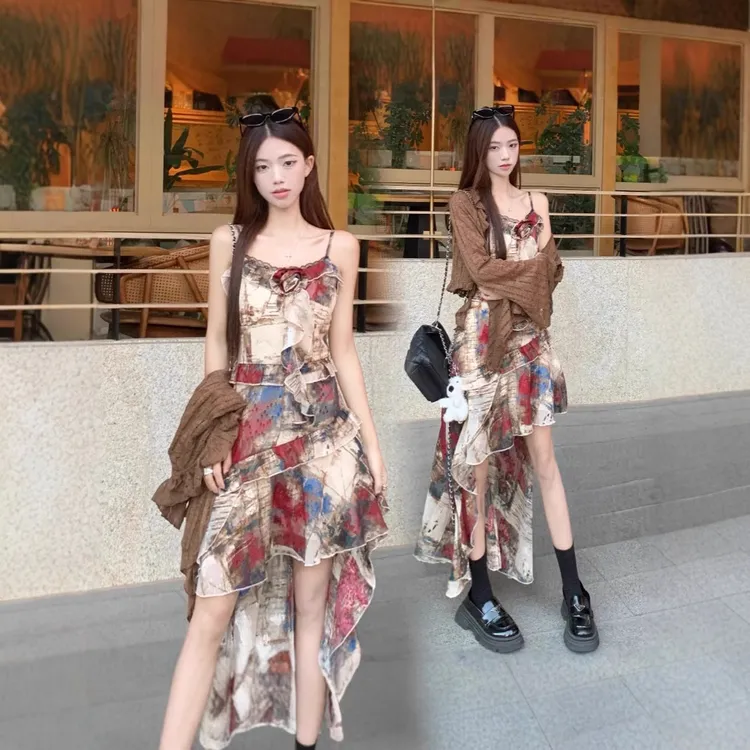 大码女装2025年新款春夏新款复古提花高级油画拖尾裙摆吊带裙套装