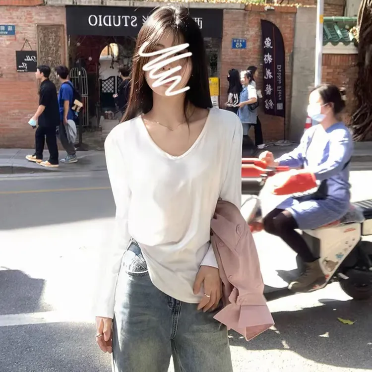 2025早秋季纯色白色U领宽松慵懒感弹力长袖女t恤宽松显瘦女上衣