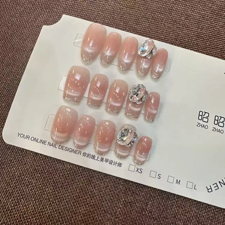 【素颜水晶】裸色猫眼短款日常穿戴甲显白气质指甲片INS风百搭带钻