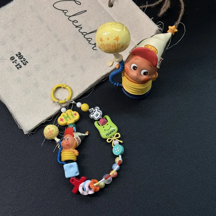 原创手作创意星星人手工串珠手机链包包钥匙扣相机ccd挂绳挂件