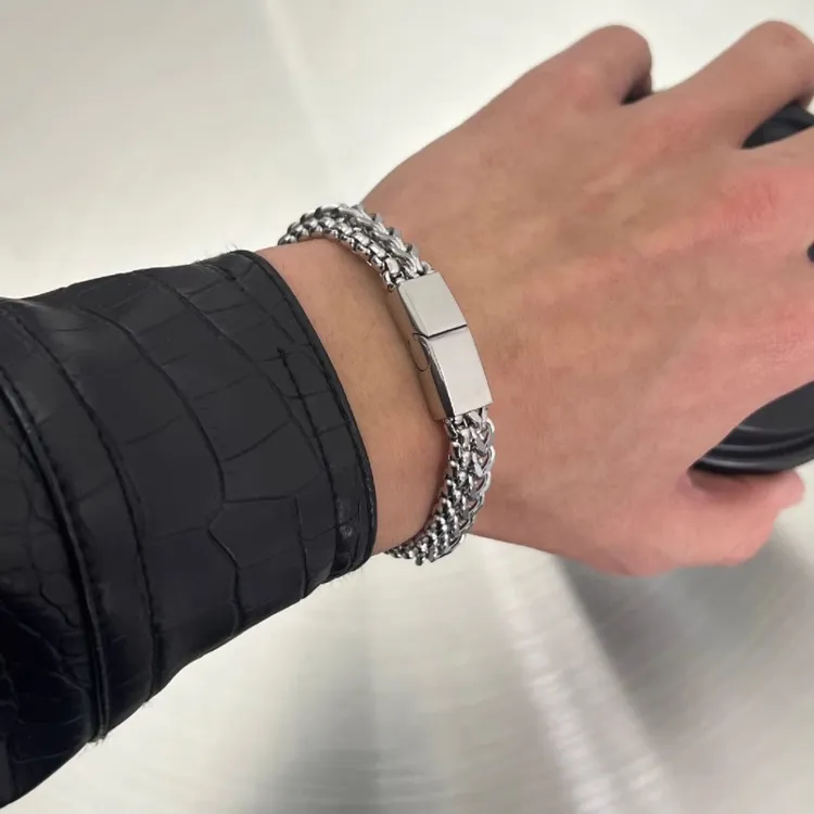 钛钢手链 极简冷淡风男潮ins小众设计感男生嘻哈简约手饰不掉色