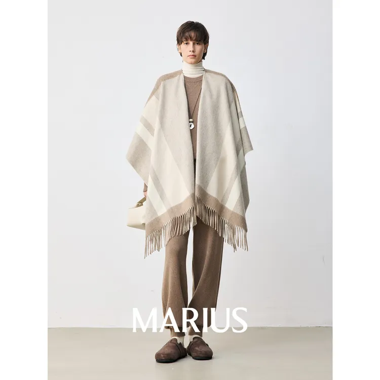 MARIUS极简风复古松弛感格纹百搭经典流苏披肩