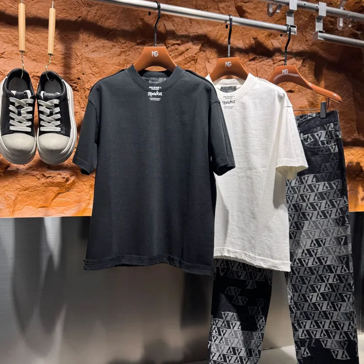 DIKALO FERRE/迪卡里奥 费雷AMF3DT086黑桃A小字母短袖休闲宽松