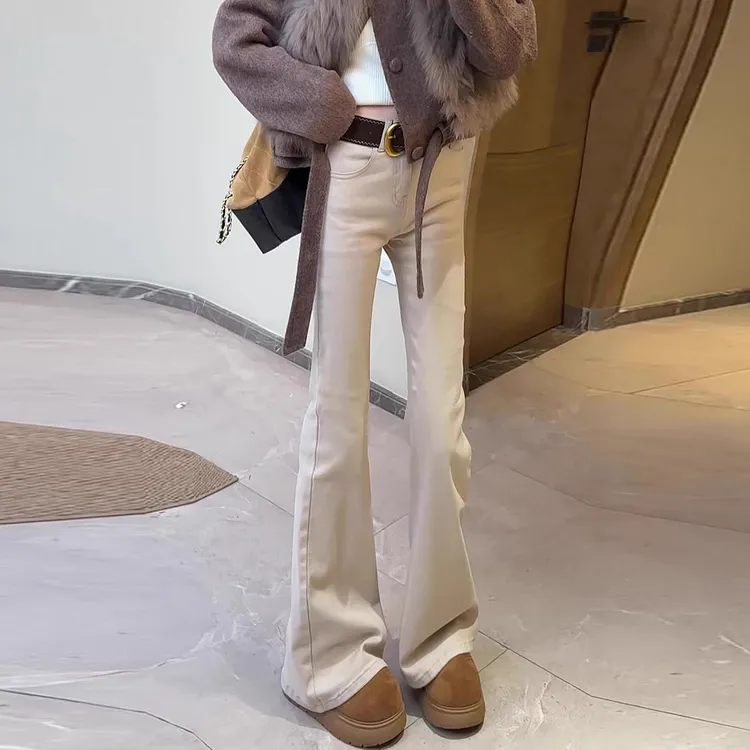 新款微喇牛仔裤女秋冬季低腰显瘦窄版小个子加绒加厚米白色喇叭裤