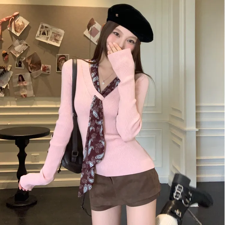 【烟花粉黛】新款韩系设计感v领针织毛衣秋冬修身内搭打底长袖上衣