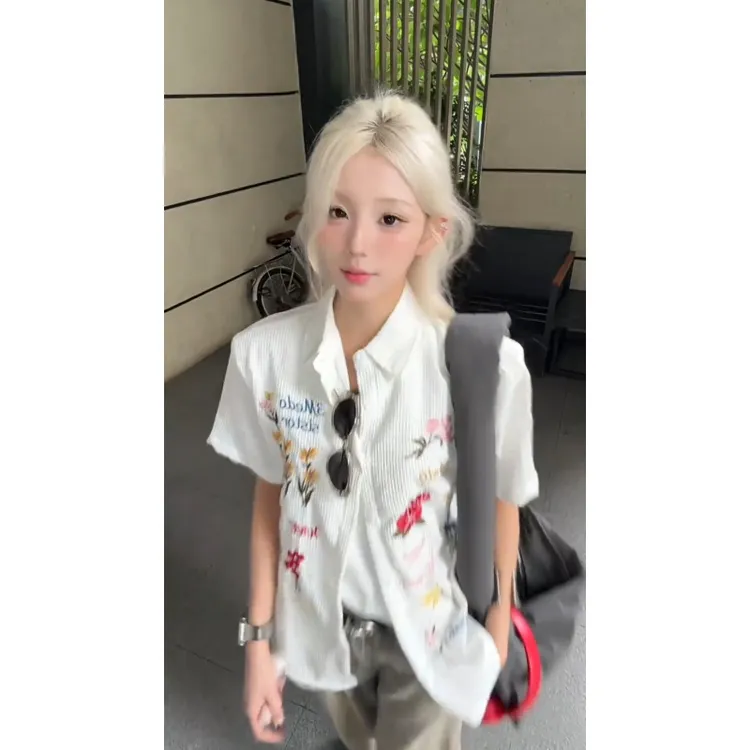 美式复古华夫格彩色花卉刺绣短袖衬衫男女夏季宽松慵懒风休闲衬衣