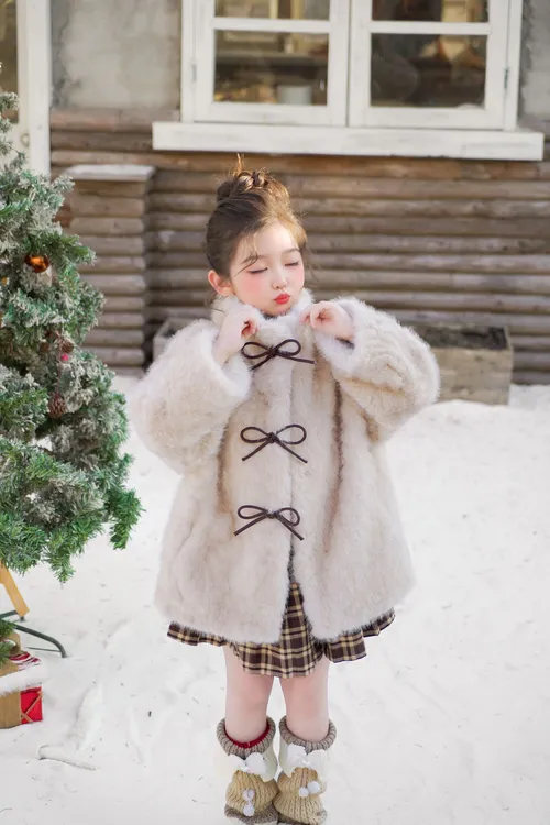 儿童皮草外套女童冬装2025秋冬新款仿小湖羊毛毛外套中长款大衣