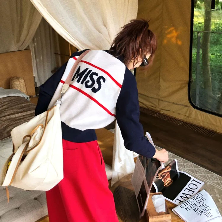 婉君【D家毛衣】秋季休闲风长袖透气时尚百搭毛衣外套LWJ25C3M2607