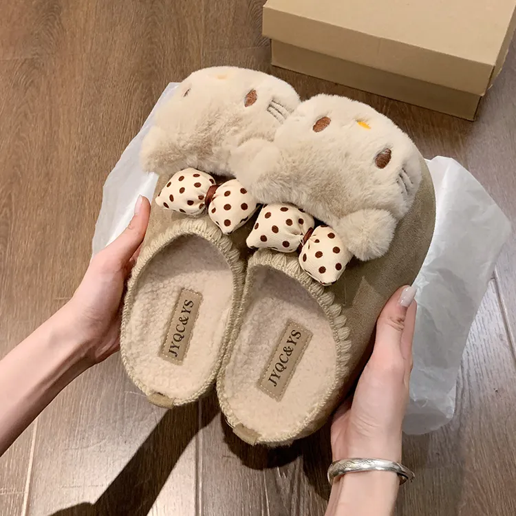 加绒可爱卡通百搭休闲包头拖鞋秋冬外穿2025新款穿款厚底勃肯鞋女