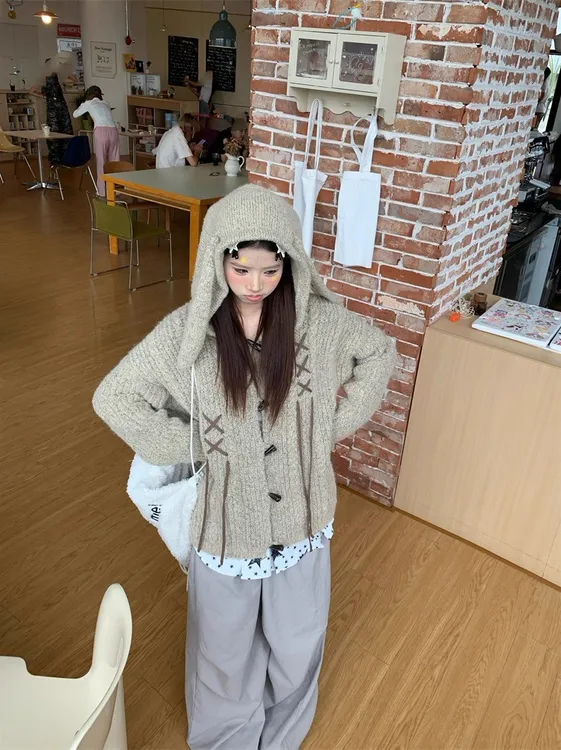 美式复古兔耳朵牛角扣连帽毛衣女秋冬2025新款慵懒毛衣开衫外套女