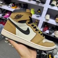 42码 二手95新 AJ1 新秀 球鞋