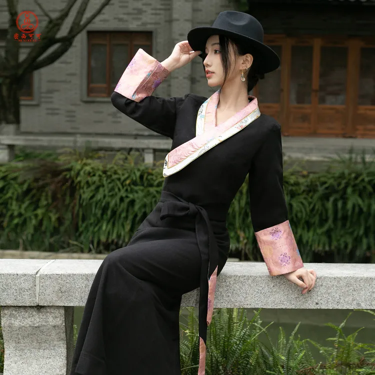 密西可可藏式服装女新款秋冬藏服博拉网红拼接锅庄裙拉萨服厚款