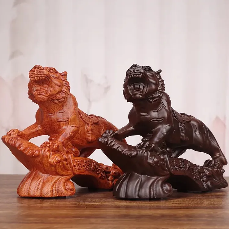 雕刻上山虎摆件中式家居客厅书桌办公装饰礼品乔迁送礼家居摆件