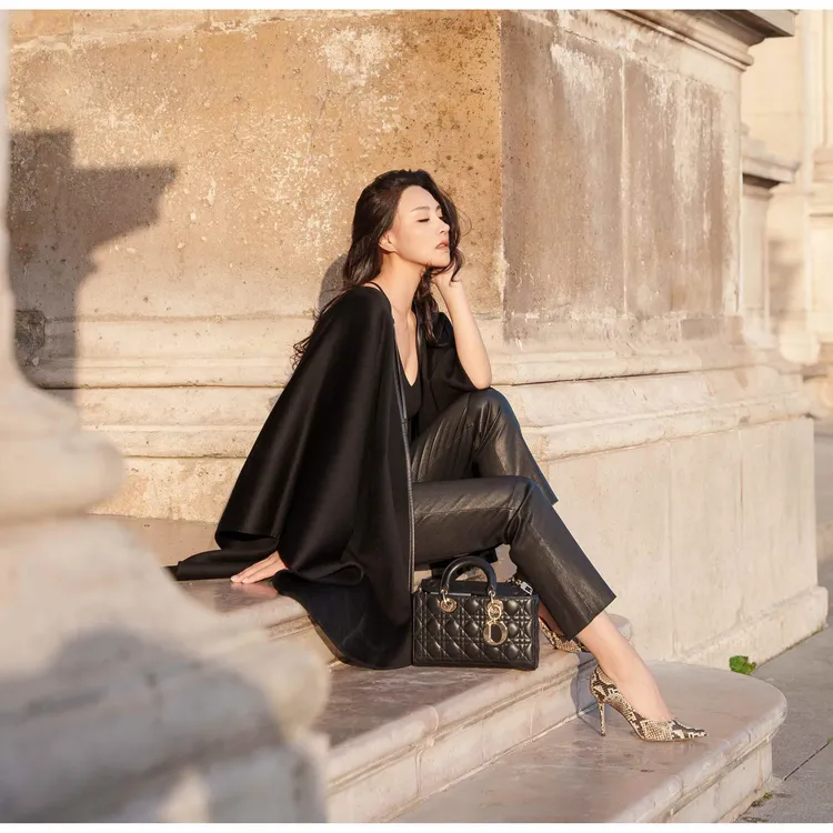 【余书】羊毛双面披肩气质简约斗篷Y304241